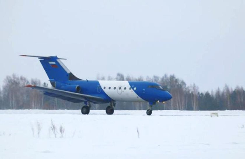 Як-40 СИБНИА