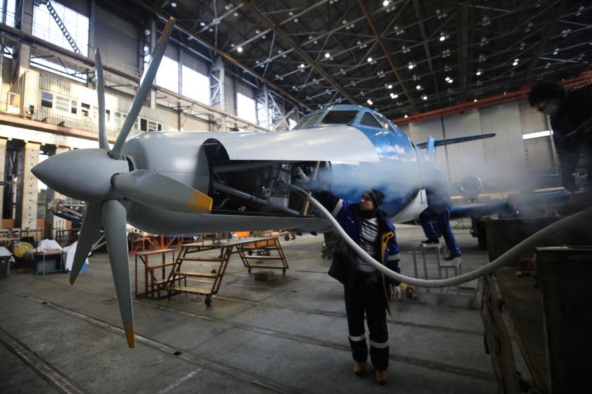 Як-40 с электродвигателем