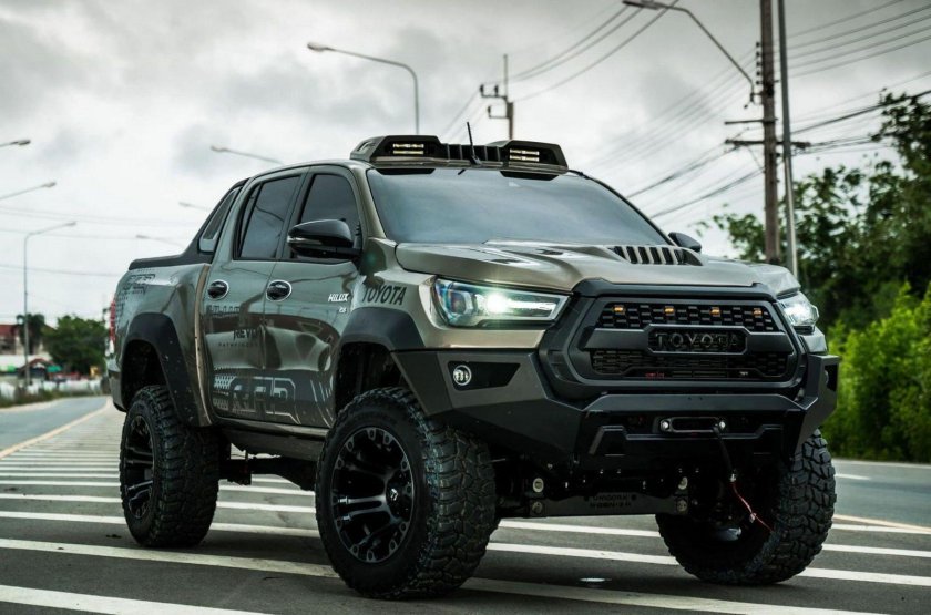 Toyota Hilux 2021 off Road Tuning