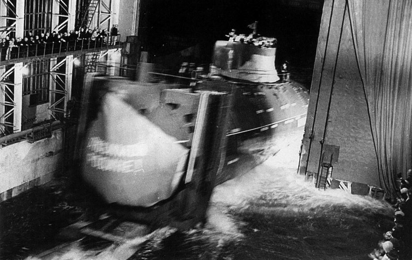 Подводная лодка к 705к Лира