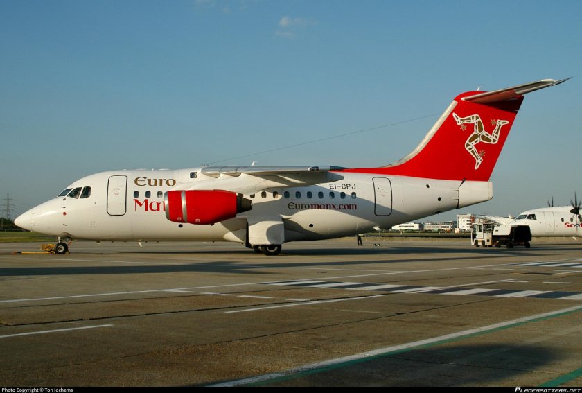 Avro rj70