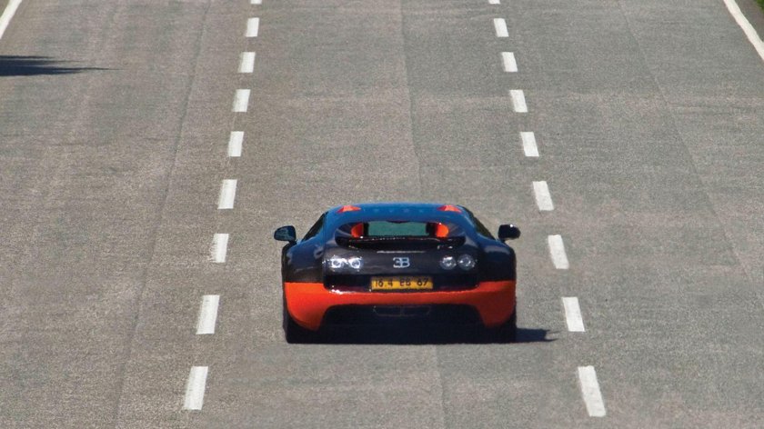 Как снимали максимальную скорость Бугатти