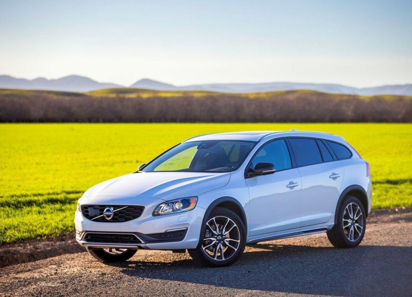 Volvo v 60 cross country