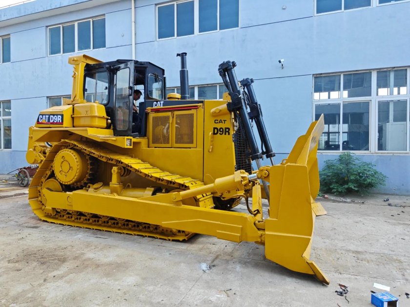 Бульдозер шева сд 7