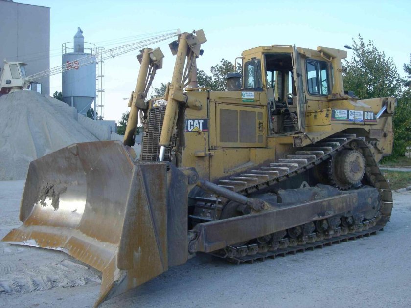 Бульдозеры Катерпиллер d8