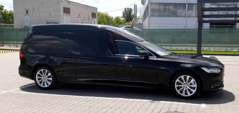 Аурус катафалк