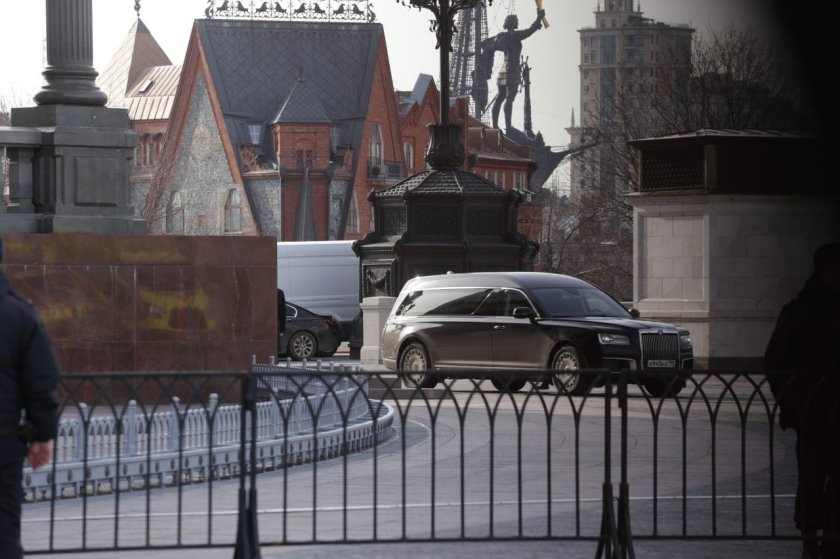 Аурус лафет катафалк