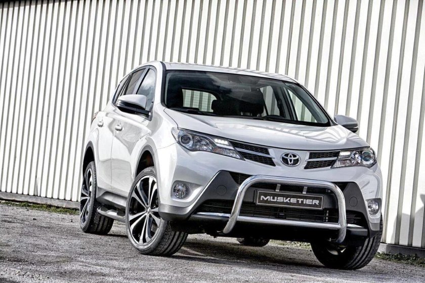 Тойота рав 4 2014