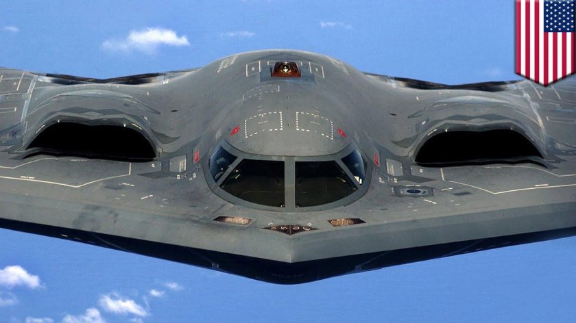 Стелс-бомбардировщик b-2