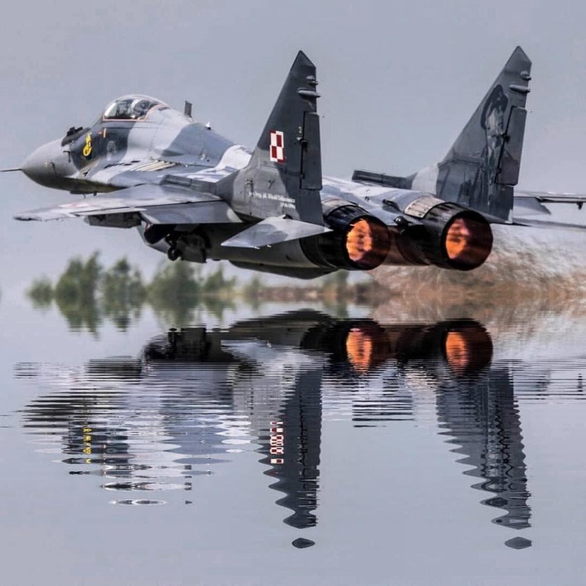 Самолёт миг-29