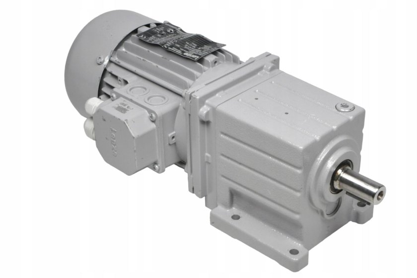 Цилиндрический мотор редуктор