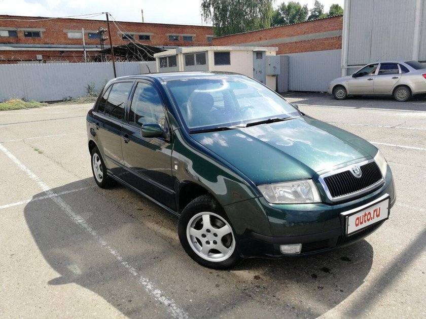 Шкода Фабия 2001 года