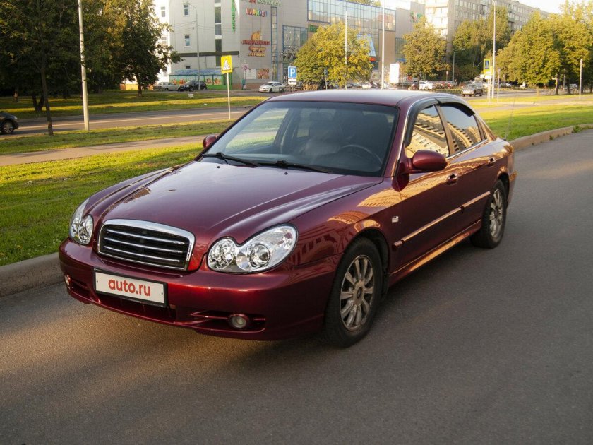 Hyundai Sonata 4 EF
