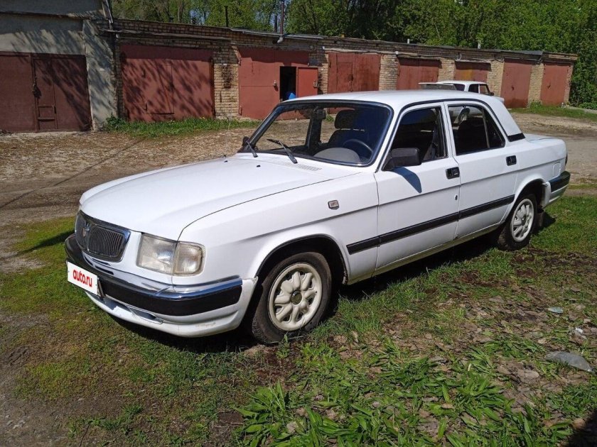 Газ 3110 2002 белая