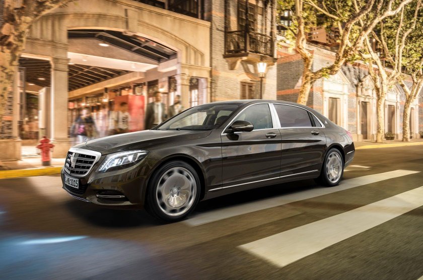 Mercedes benz s class maybach
