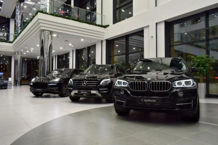 Премиум автосалон