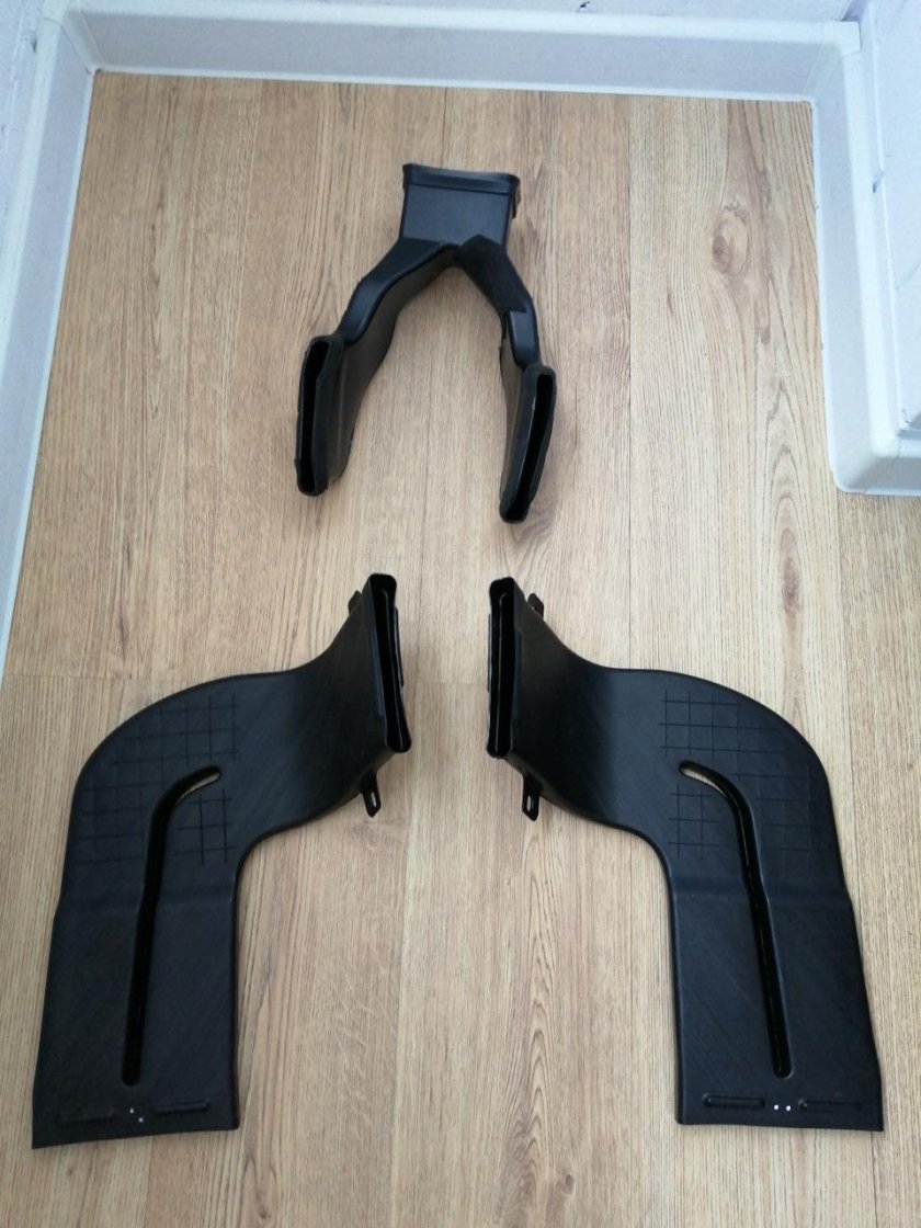 Воздуховод отопителя