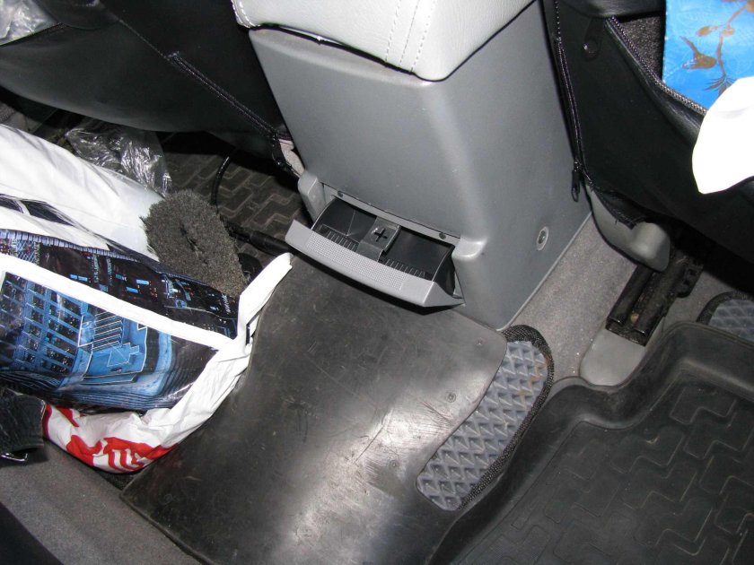 Шевроле Лачетти обдув задних пассажиров