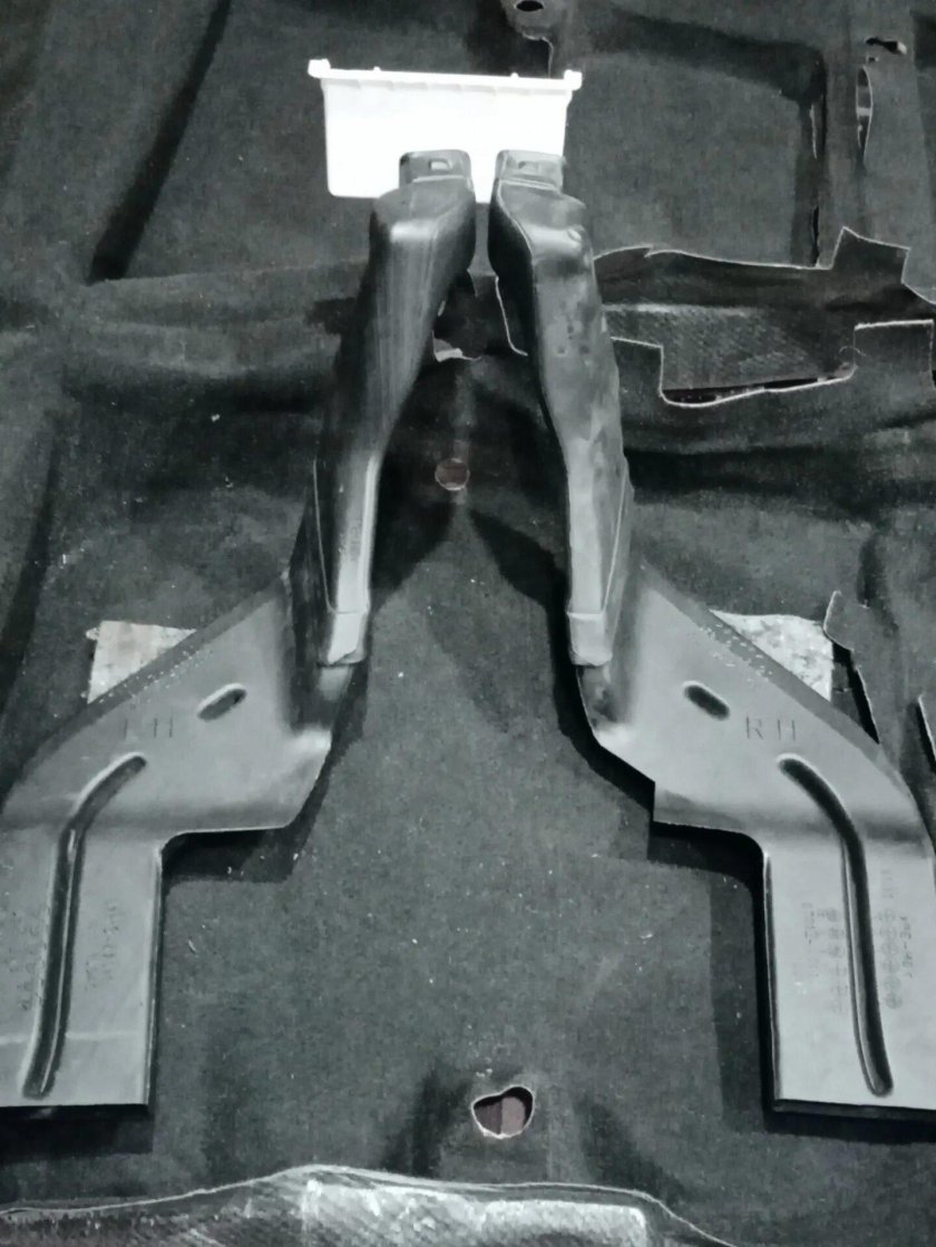 Обдув задних пассажиров Камри 40