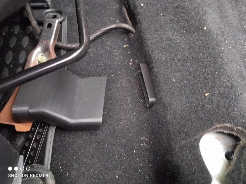 Подогрев ног задних пассажиров 2109