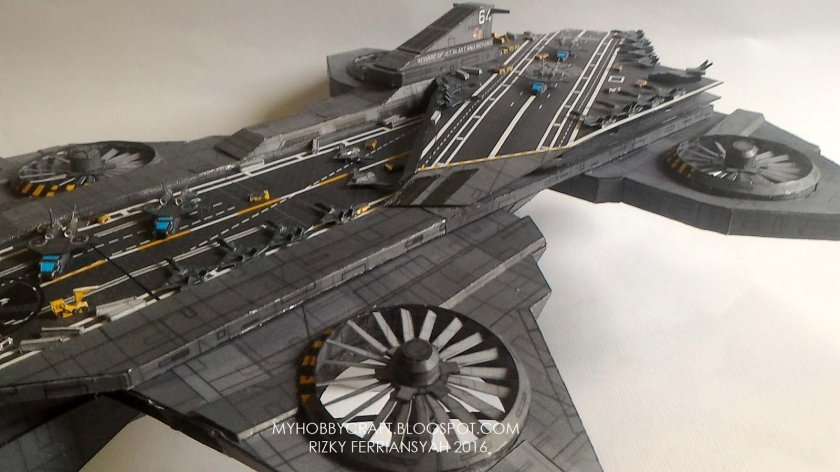 Авианосец Геликарриер