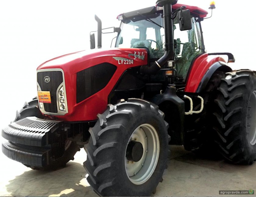 Трактор YTO 2204