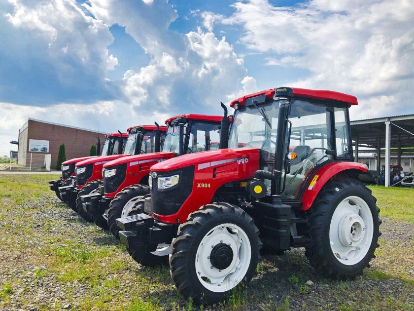 Трактор YTO x904