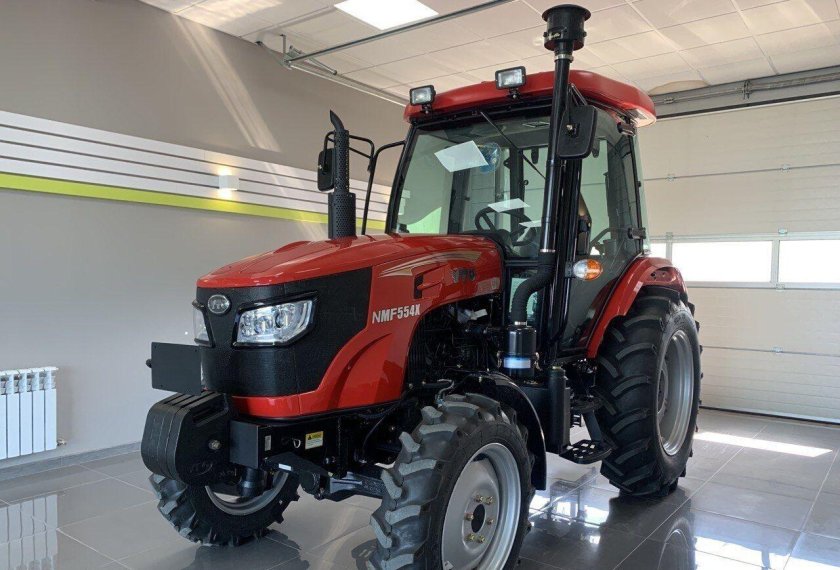 Трактор Массей Фергюсон