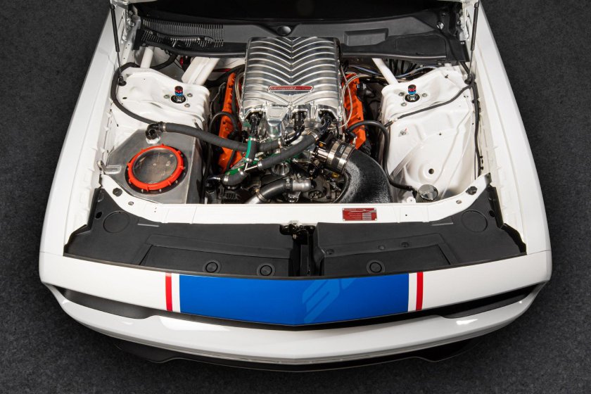 Dodge Challenger Mopar Drag Pak