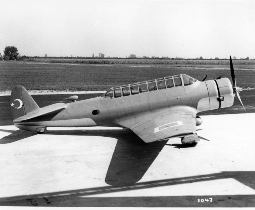 «Валти» (Vultee v-11)