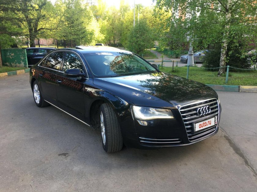 Ауди а 8 2011
