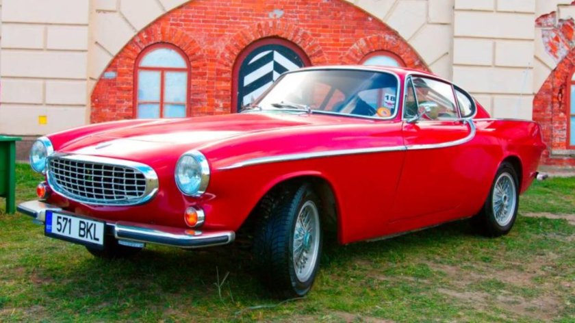 Volvo p1800