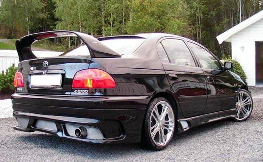 Toyota Avensis 1998 Tuning
