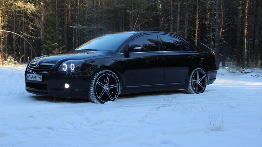 Тойота Авенсис т 25 r18