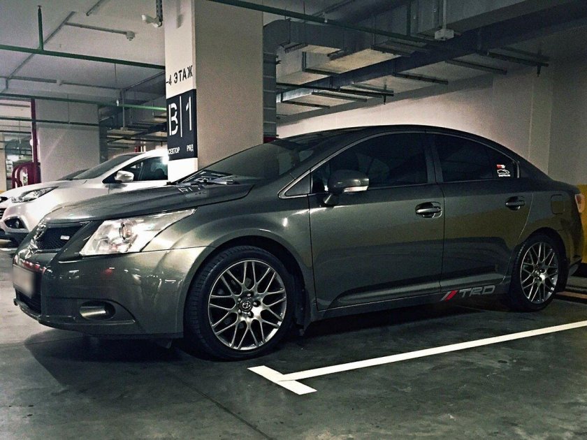 Тойота Авенсис т27