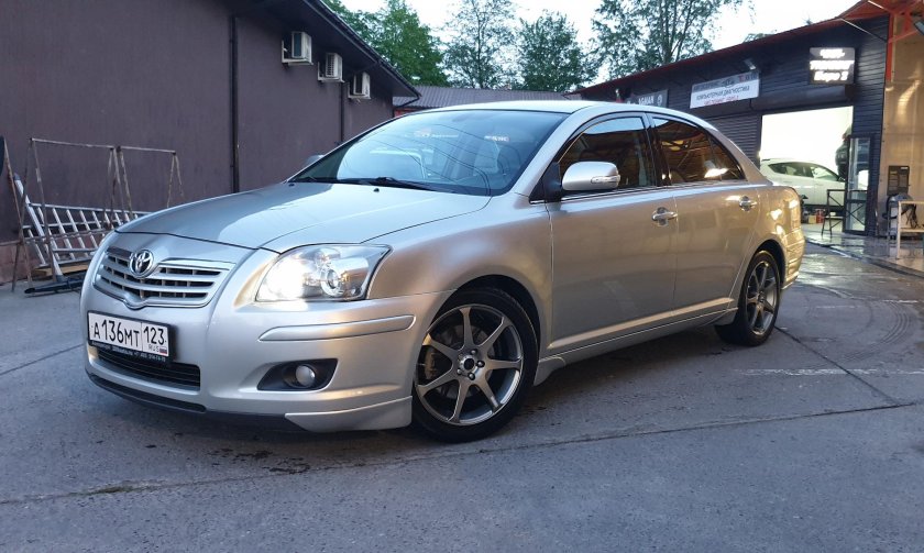 Toyota Avensis 2008