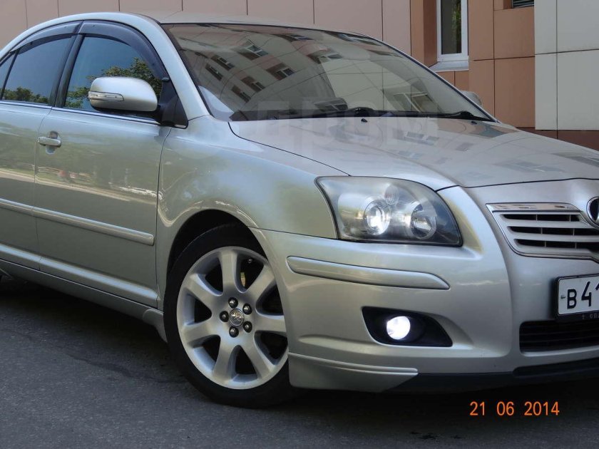 Тойота Авенсис т 250 на 17 дисках