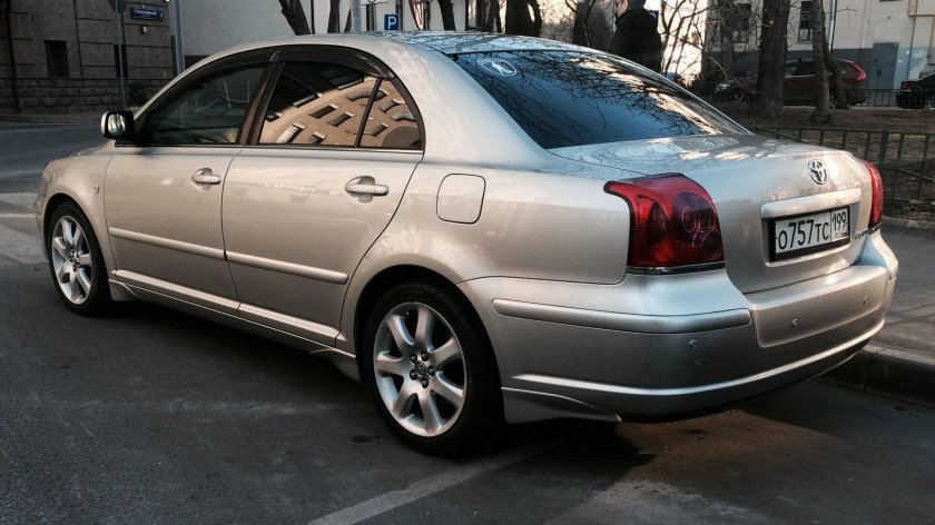 Toyota Avensis 2003-2008