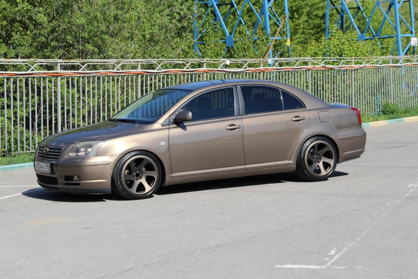 Toyota Avensis t250 литье
