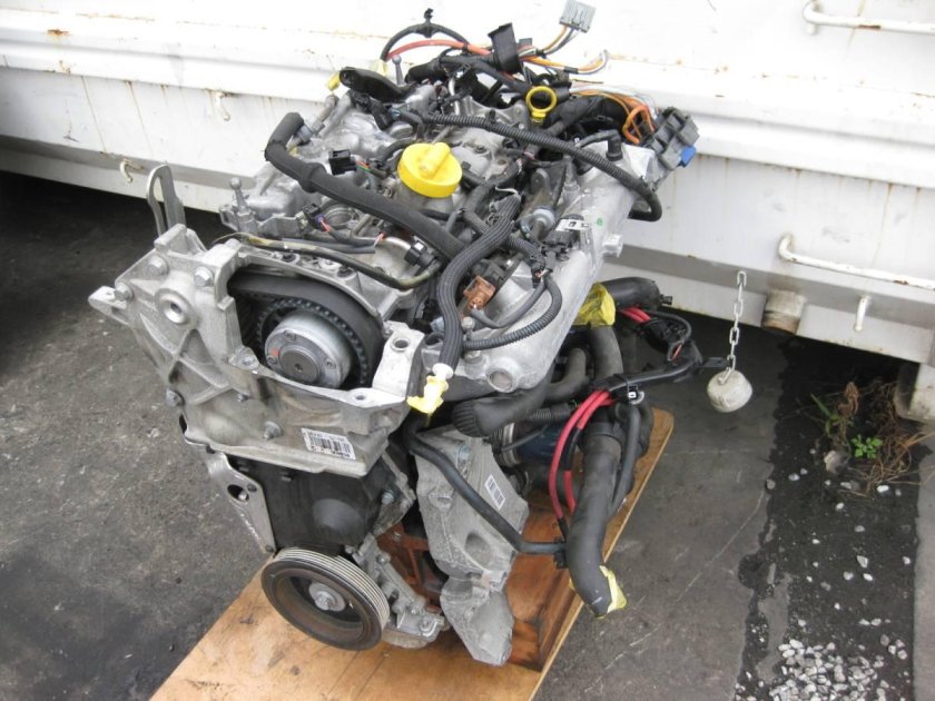 Двигатель Рено f4r