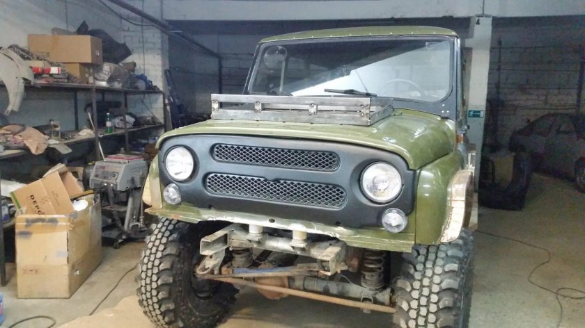 Багажник на капот УАЗ Хантер