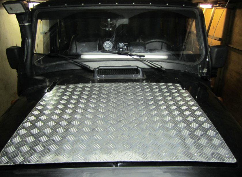 Алюминиевый лист на капот УАЗ 469