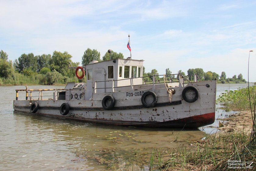 Речной буксир бр-80