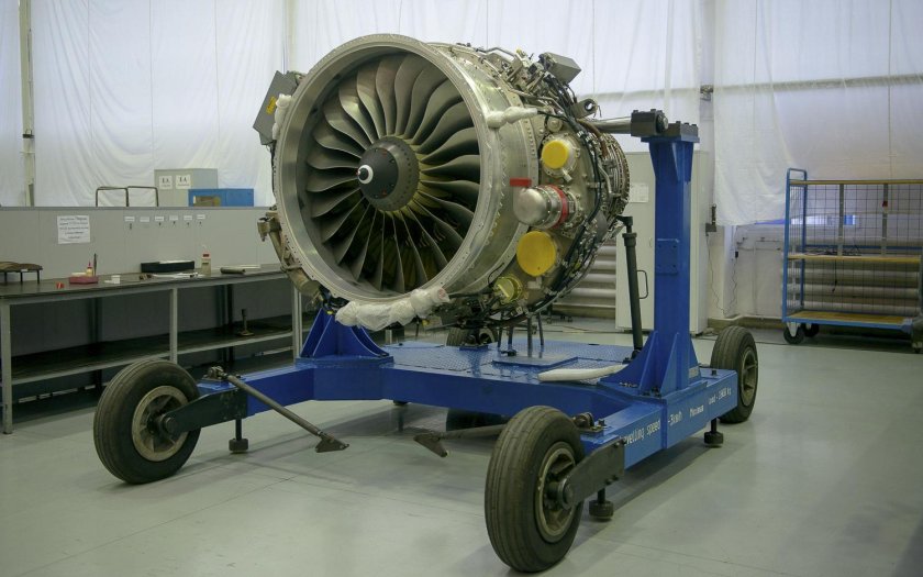 Авиадвигатель sam146