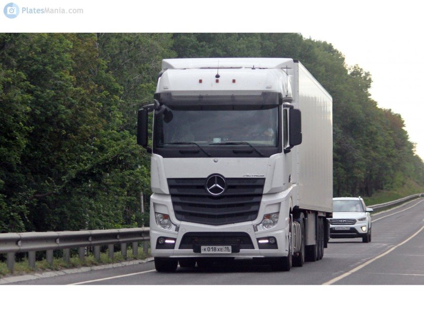 Мерседес Актрос 18