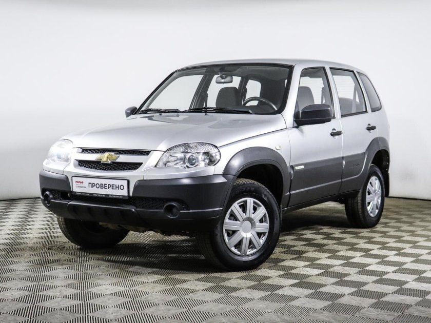 Chevrolet Niva 2012