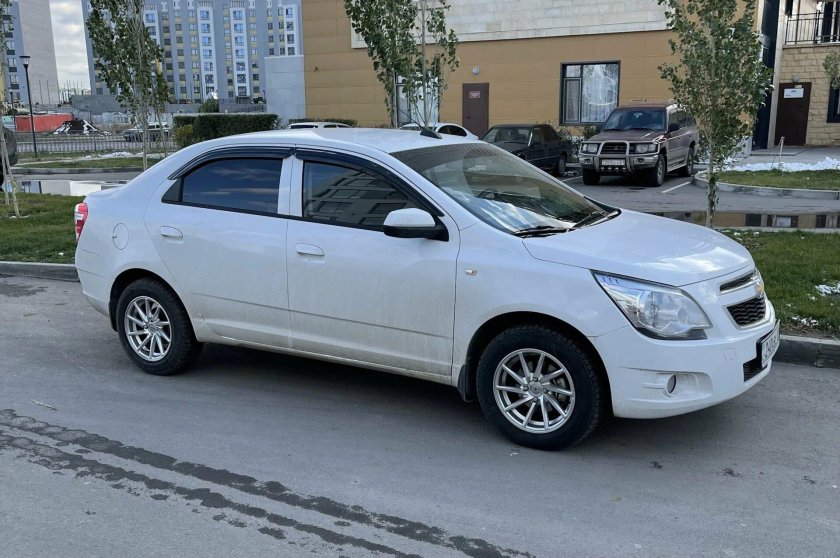 Шевроле кобальт на р 15