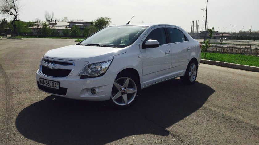 Chevrolet cobalt 2014 white