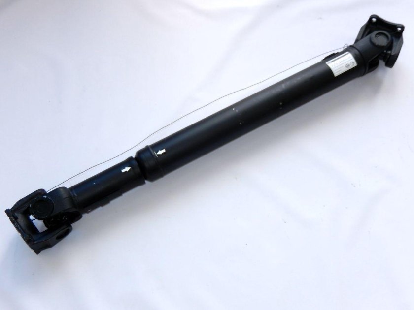 Вал карданный Iveco_33000013912