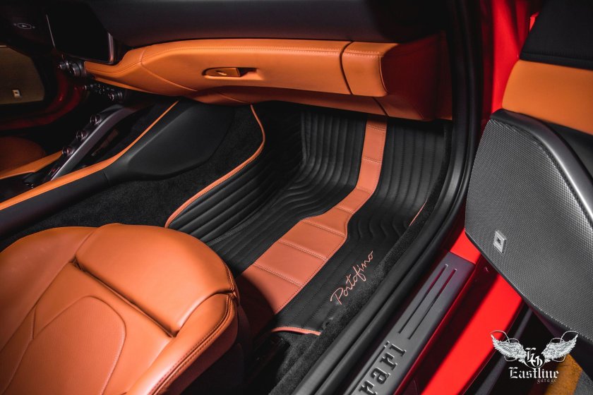 Кожаный ковер